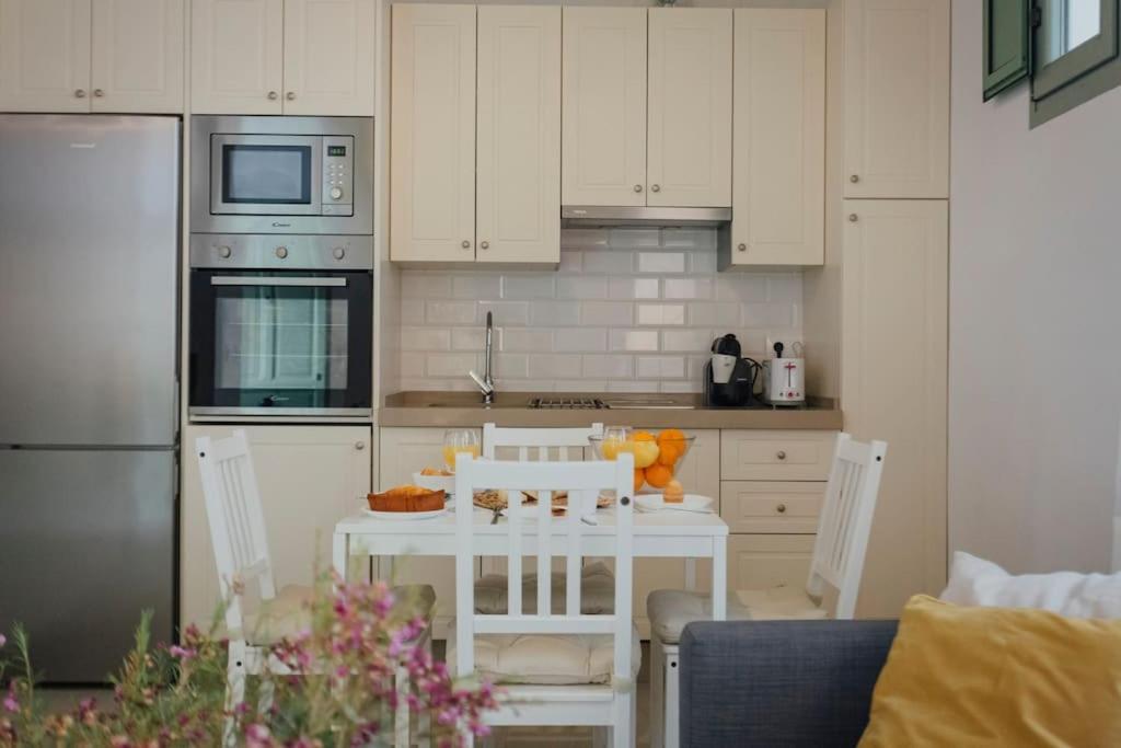 Komodo Gran Poder - Penthouse With Private Pool And Cozy Twin Bedroom Central Apartment Sevilla Exterior foto